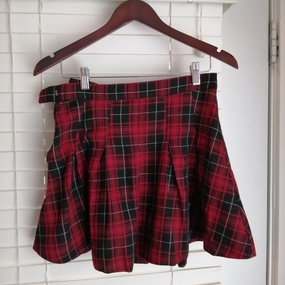 Cute Ruched Plaid Skirt - Picture 1 of 1